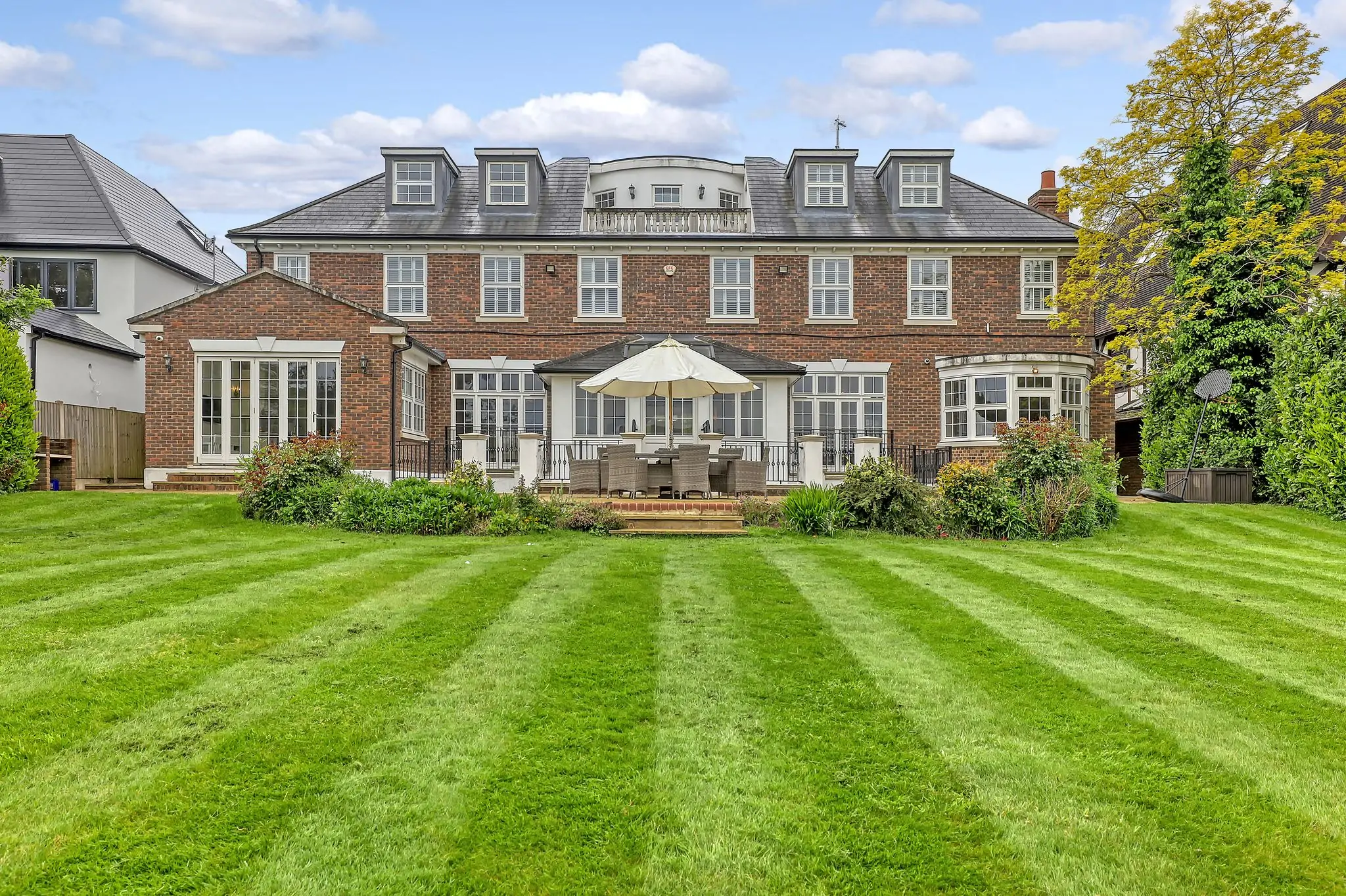 Estate agent marketing agency in Essex